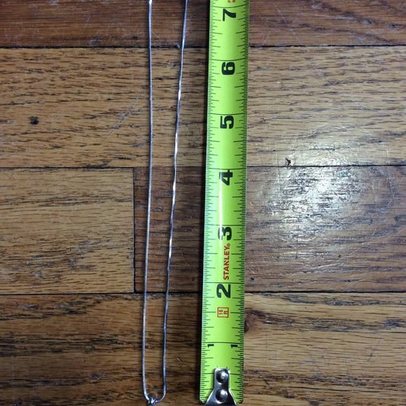 Hello Kitty Necklace - Picture 3 of 4